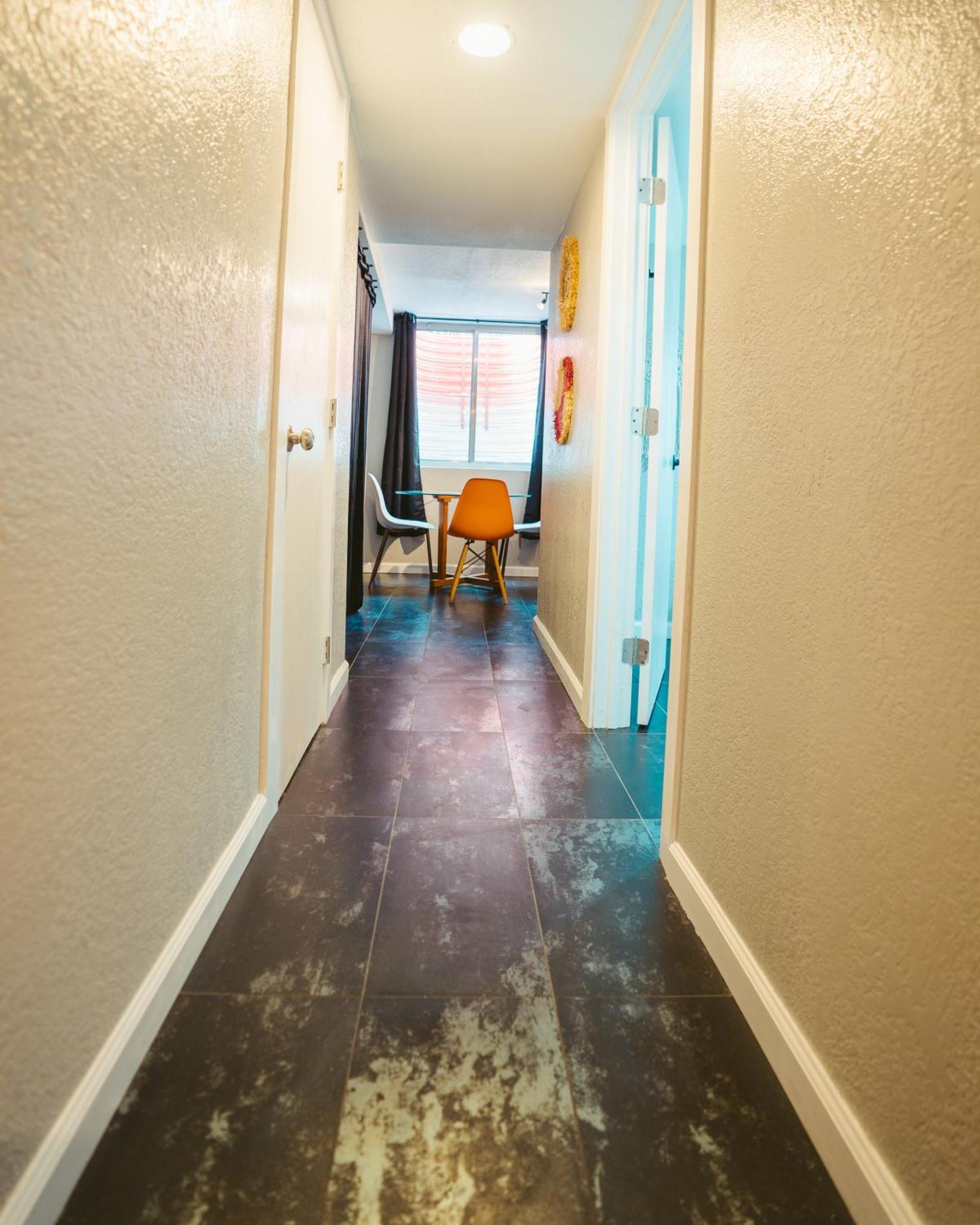 Windsor Retreat Private Basement Suite DEN Exterior foto